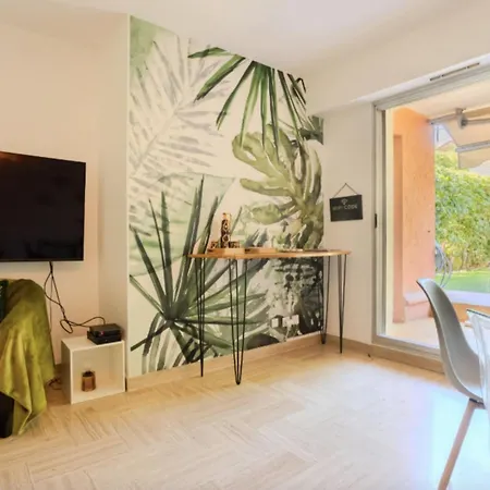 Charming 80m For 6 People With Garden